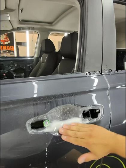 Honda CR-V — Door-handle cups + high-wear zones by Sheer Auto Styling, Santa Maria
